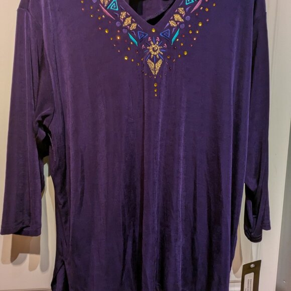 A Touch of Class embellished blouse - Picture 2 of 6